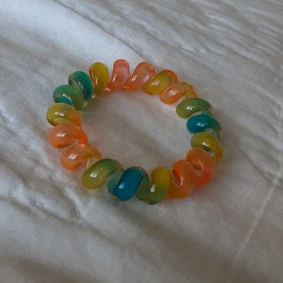Rainbow hair tie - Picture 2 of 3